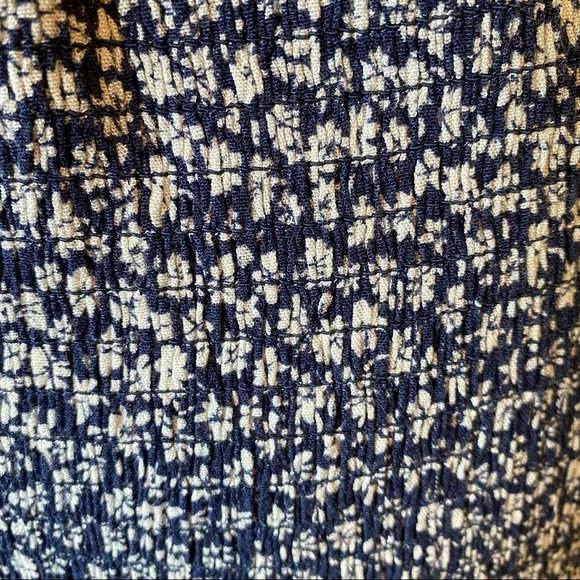 Ocean Drive Mini Floral Smocked Cutout Dress Medium NWT - Picture 5 of 8